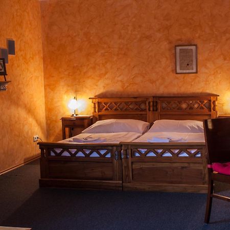 Hotel Terra Trinec Esterno foto