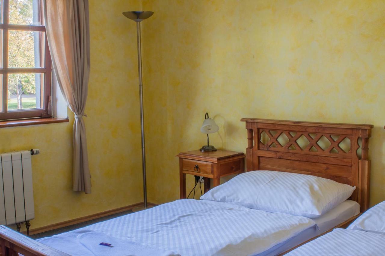 Hotel Terra Trinec Esterno foto